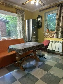 Сдается 2-этажный дом, 100 м²