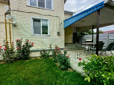 Продается 2-этажный дом, 144 м²