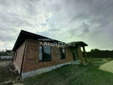 Белгородская область, Старооскольский городской округ, Лапыгино село, ул. Школьная