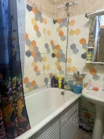 Продается 4-комн. квартира, 61 м²