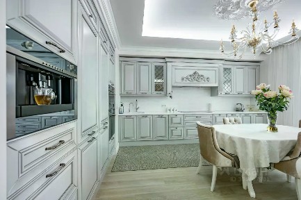 Продается 4-комн. квартира, 136,2 м²