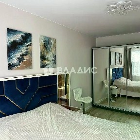 Продается 2-комн. квартира, 54,5 м²