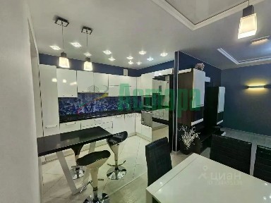 Продается 2-комн. квартира, 102,1 м²