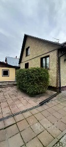 Продается 3-этажный дом, 200 м²