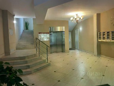 Продается 4-комн. квартира, 144,4 м²