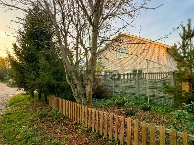 Продается 2-этажный дом, 180 м²