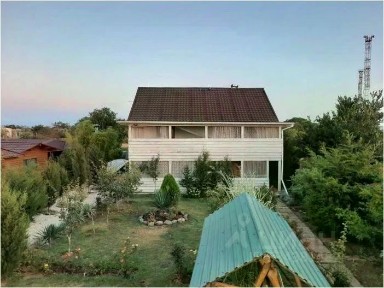 Продается 2-этажный дом, 200 м²