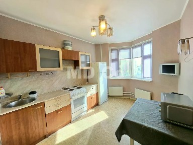 Сдается 2-комн. квартира, 56 м²