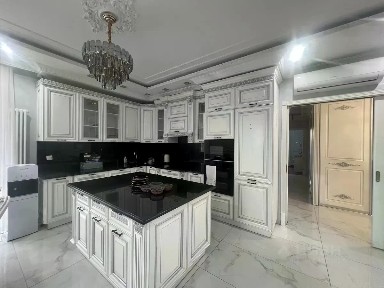 Сдается 4-комн. квартира, 120 м²