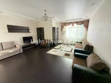Сдается 2-комн. квартира, 100 м²