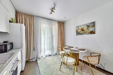 Продается 2-комн. квартира, 58 м²