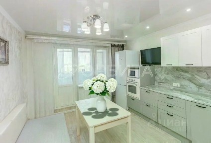 Продается 3-комн. квартира, 89,9 м²