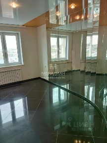Продается 4-комн. квартира, 73 м²