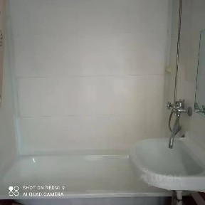 Сдается 1/2 часть 1-этажного дома, 60 м²