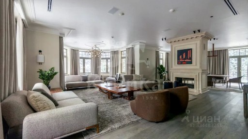Сдается 2-этажный дом, 700 м²