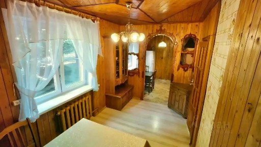 Сдается 2-этажный дом, 111 м²