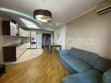 Продается 4-комн. квартира, 120 м²