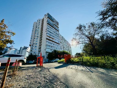Продается 2-комн. квартира, 93,2 м²