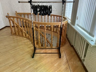 Сдается 3-этажный дом, 250 м²