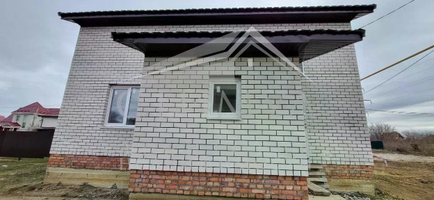 Продается 2-этажный коттедж, 102 м²