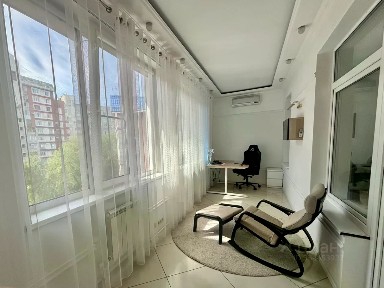 Сдается 3-комн. квартира, 132 м²