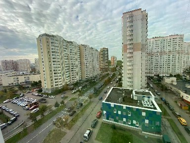 Москва, ЮВАО, р-н Некрасовка, просп. Защитников Москвы, 13