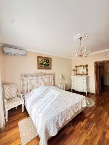 Сдается 2-комн. квартира, 76 м²