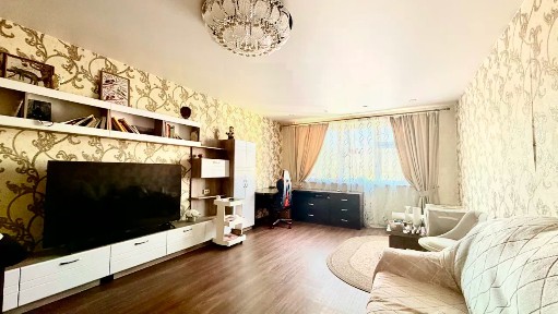 Продается 2-комн. квартира, 90 м²