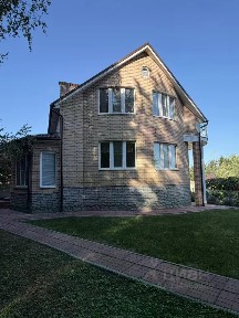 Продается 3-этажный дом, 209,8 м²