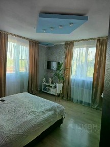 Продается 2-этажный дом, 204 м²
