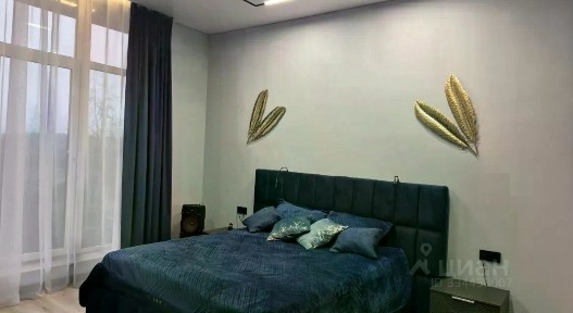 Продается 2-этажный дом, 180 м²