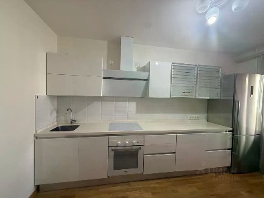 Сдается 3-комн. квартира, 94 м²