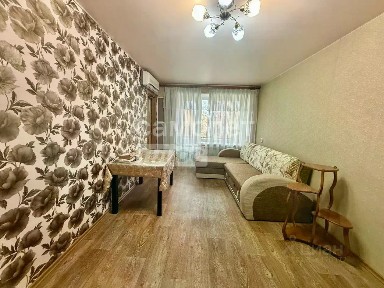 Продается 3-комн. квартира, 61 м²