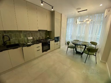 Продается 2-комн. квартира, 60 м²