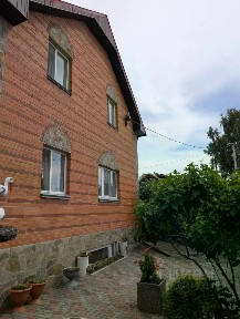 Продается 2-этажный дом, 200 м²
