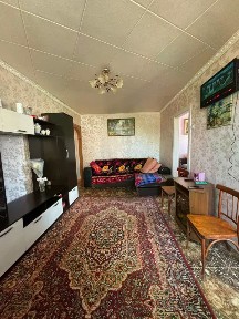 Продается 4-комн. квартира, 61 м²