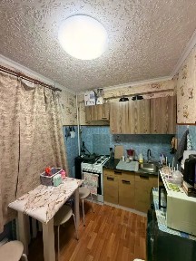 Продается 4-комн. квартира, 69,7 м²