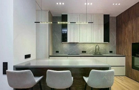 Продается 3-комн. квартира, 120 м²
