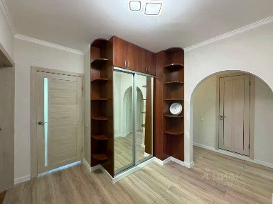 Продается 3-комн. квартира, 67,7 м²