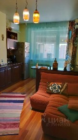 Продается 2-комн. квартира, 72 м²