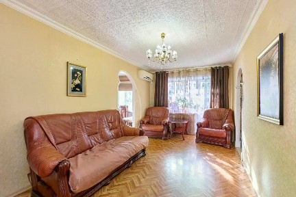 Продается 2-комн. квартира, 42,5 м²