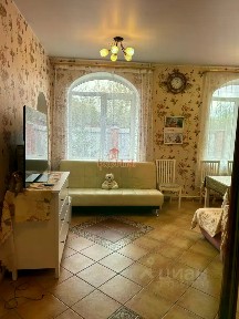 Сдается 2-этажный дом, 160 м²