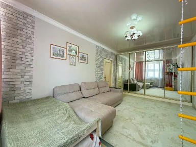 Продается 1-комн. квартира, 46 м²