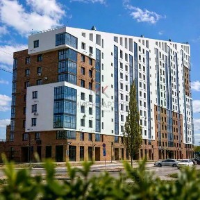 Продается 2-комн. квартира, 75,4 м²