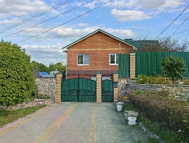 Продается 2-этажный дом, 205 м²