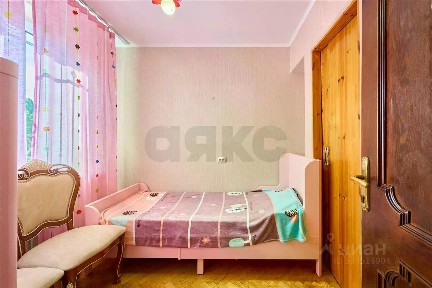 Продается 4-комн. квартира, 73,6 м²