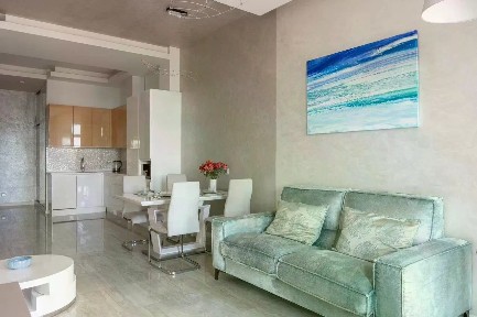 Продаются 2-комн. апартаменты, 133,7 м²