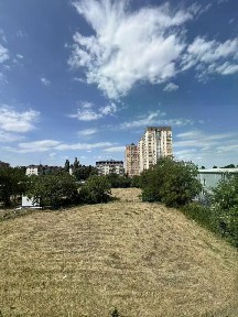Продается 2-комн. квартира, 79 м²