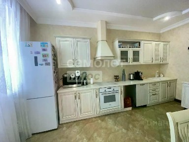 Продается 3-комн. квартира, 111,5 м²