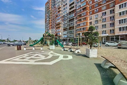 Продается 2-комн. квартира, 75,1 м²